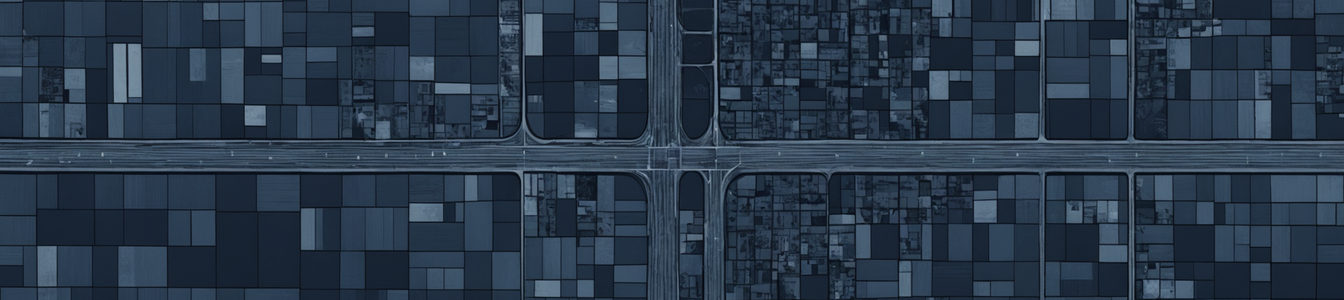 Imagen generada por IA para: Ciberataques paralizan servicios críticos: afectan a agricultores e infraestructura pública